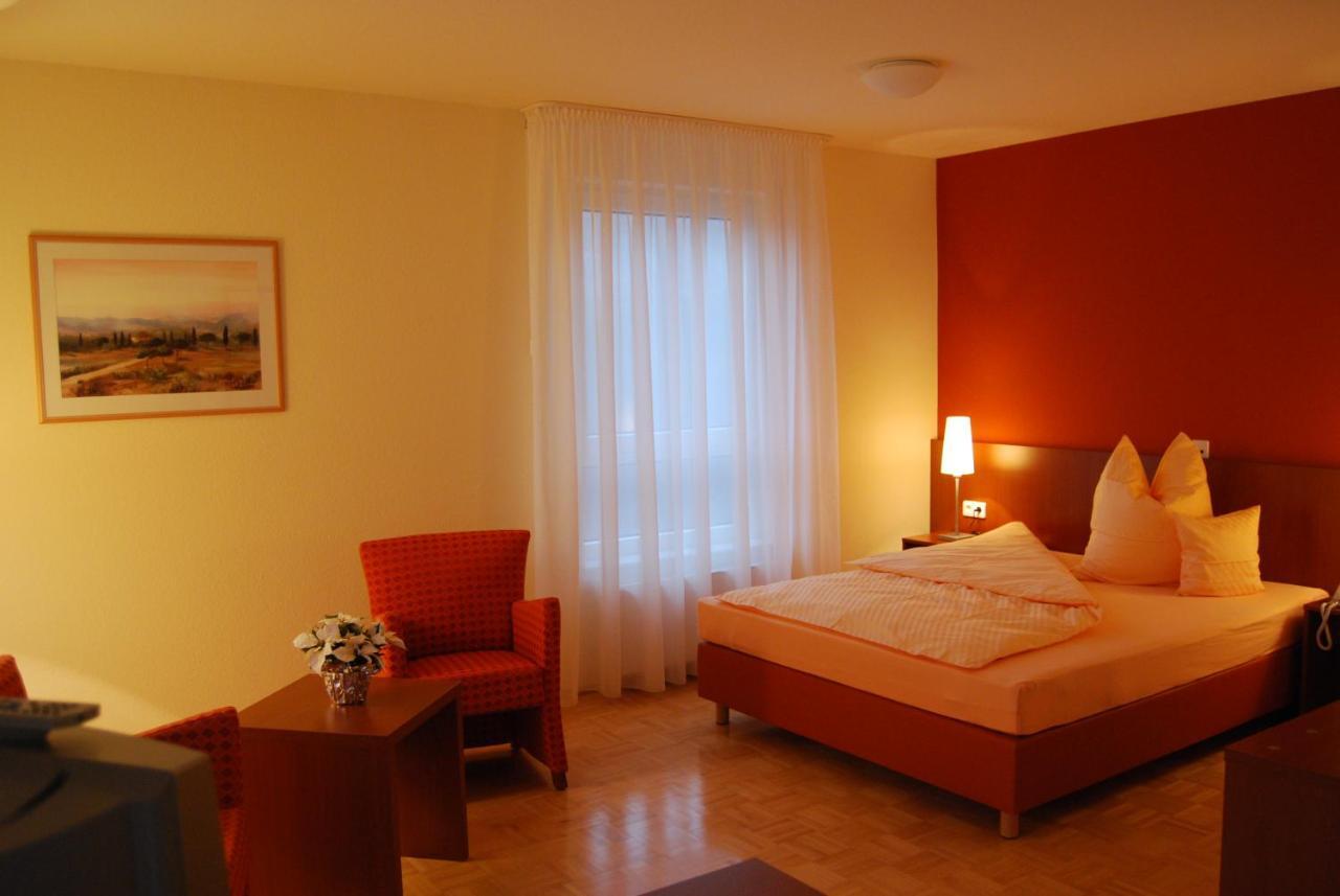 Hotel & Residenz Am Kurpark Schlangenbad Eksteriør bilde
