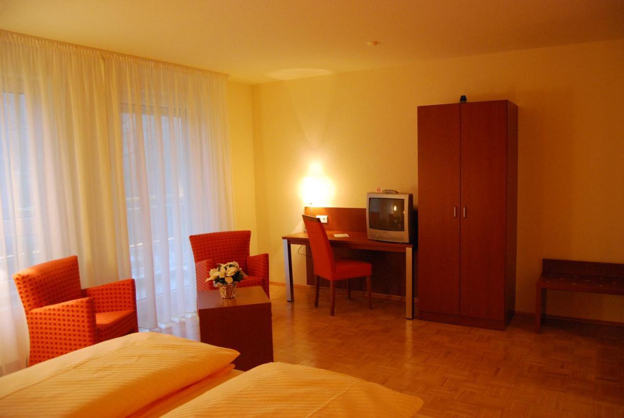 Hotel & Residenz Am Kurpark Schlangenbad Eksteriør bilde